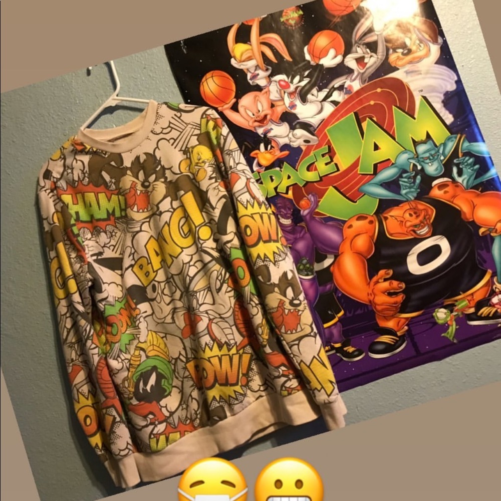 Vintage crewneck looney tunes